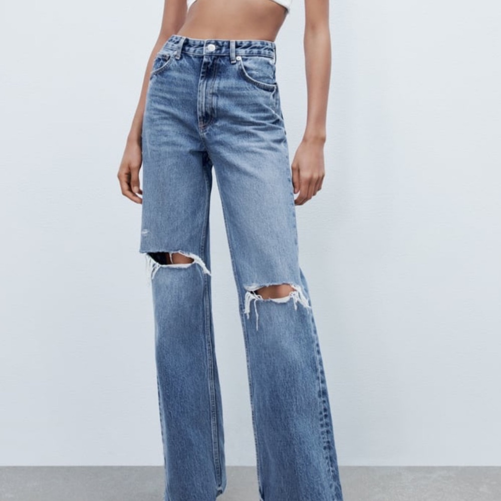 Zara High Waisted Wide Legged Distressed Jeans, Size 4